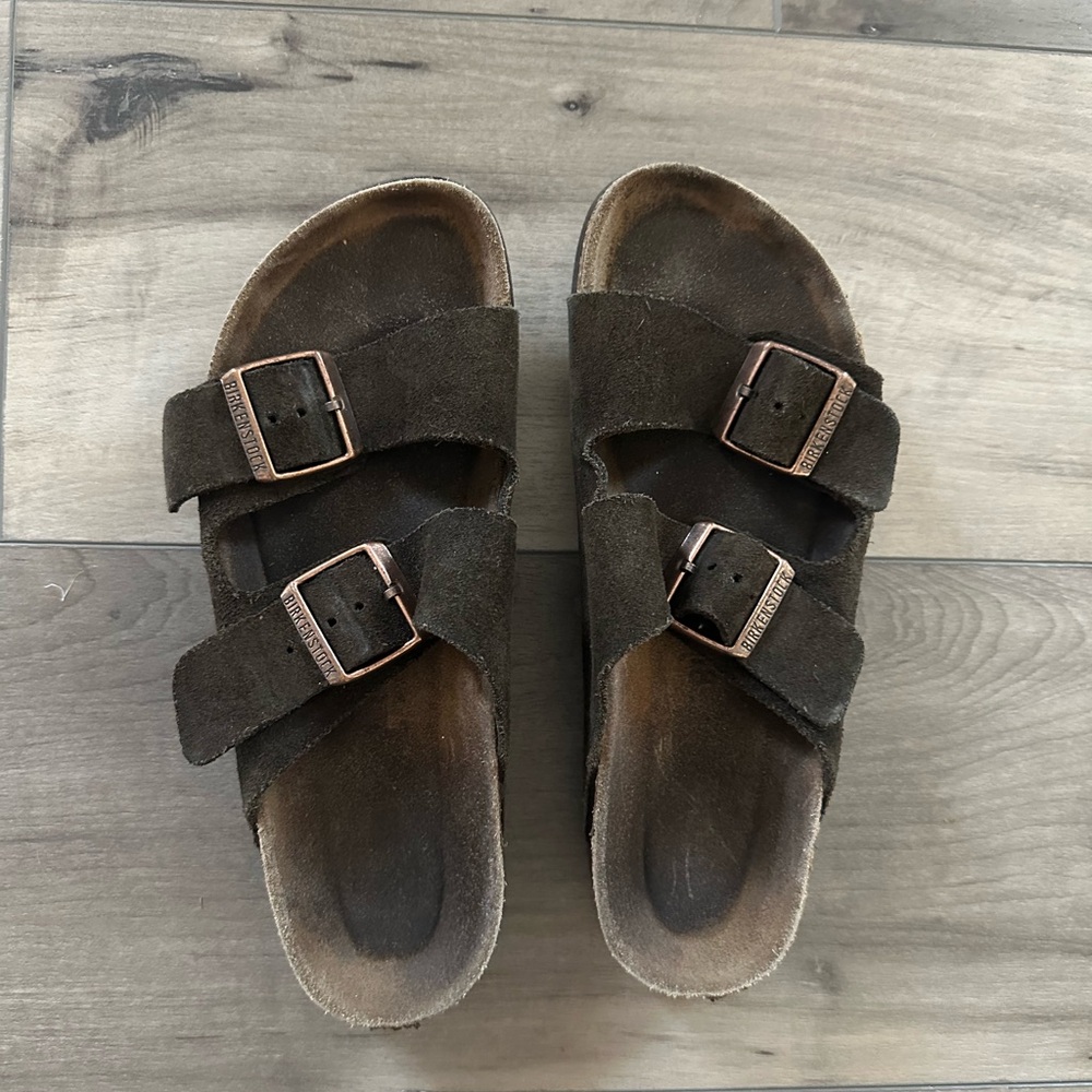 Birkenstock sandals size 7